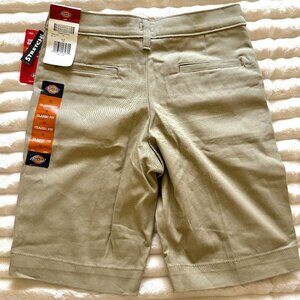 Dickies Girls Stretch Bermuda Shorts Classic Fit Khaki Size 12 NWT